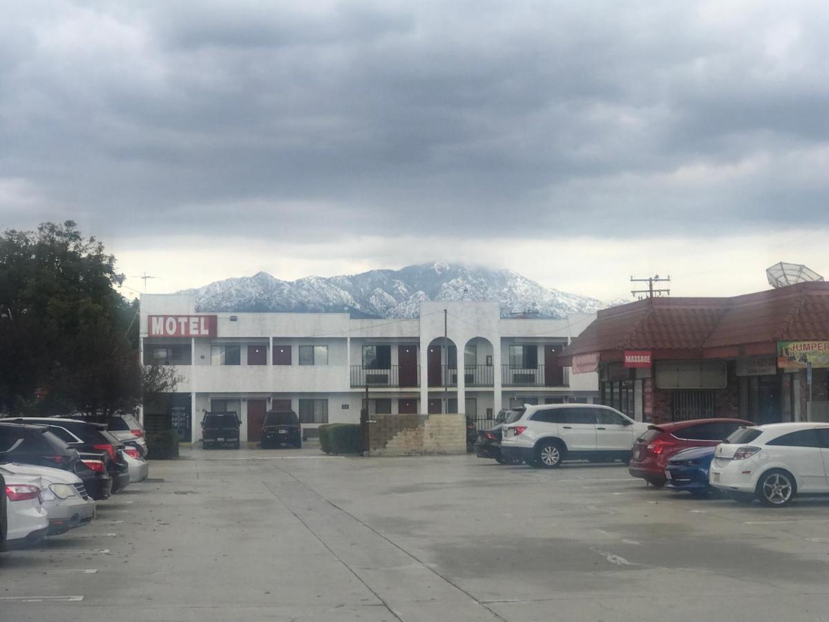 Eunice Plaza Motel El Monte Exteriér fotografie