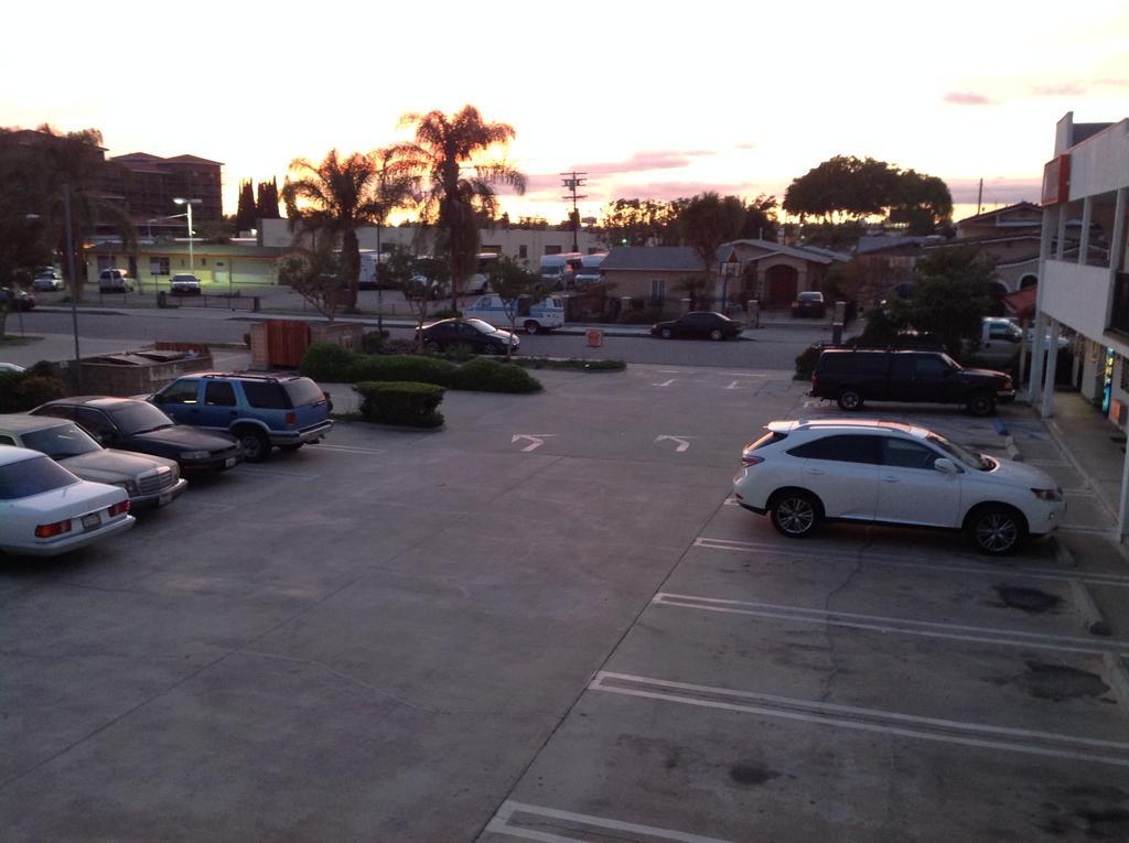 Eunice Plaza Motel El Monte Exteriér fotografie